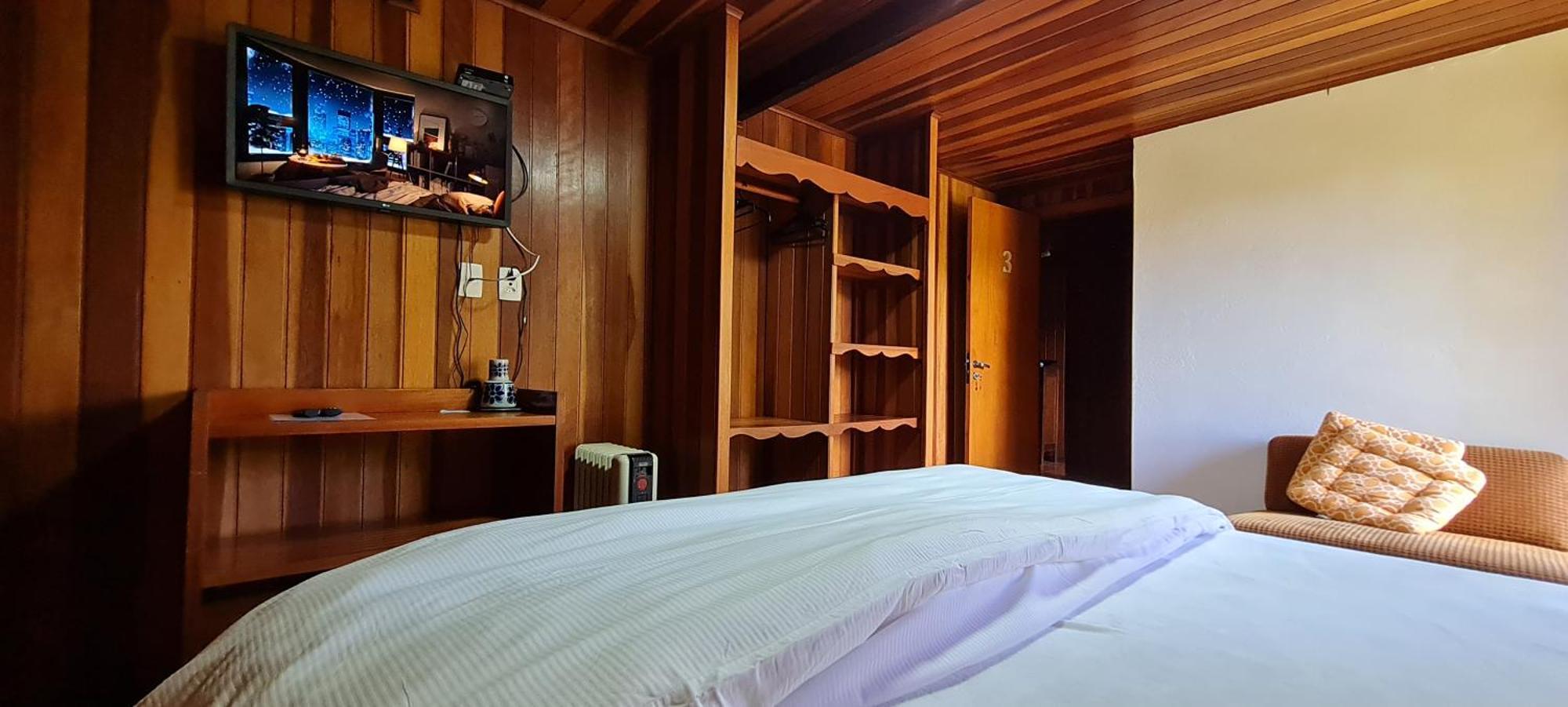 Arado 313 Suites Monte Verde  Phòng bức ảnh